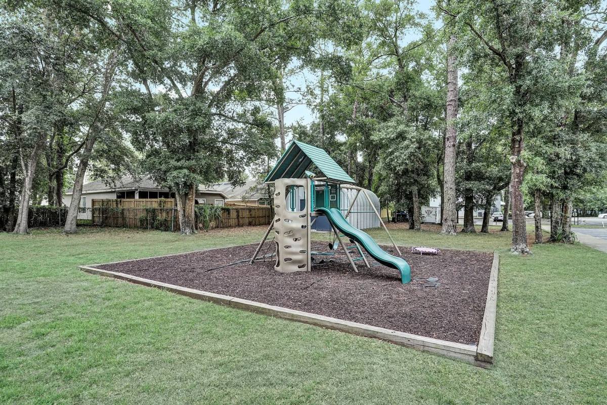Apartment for rent at 10825 Key Haven Blvd, Jacksonville, FL 32218