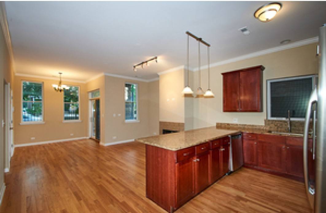 Apartment for rent at 3919 N Kedzie Ave #1N, Chicago, IL 60618