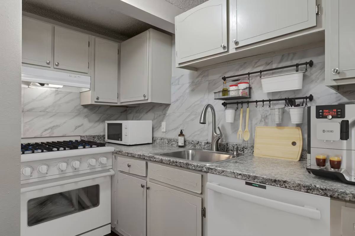 Apartment for rent at 45 Bonnymede Rd #B-206, Pueblo, CO 81001