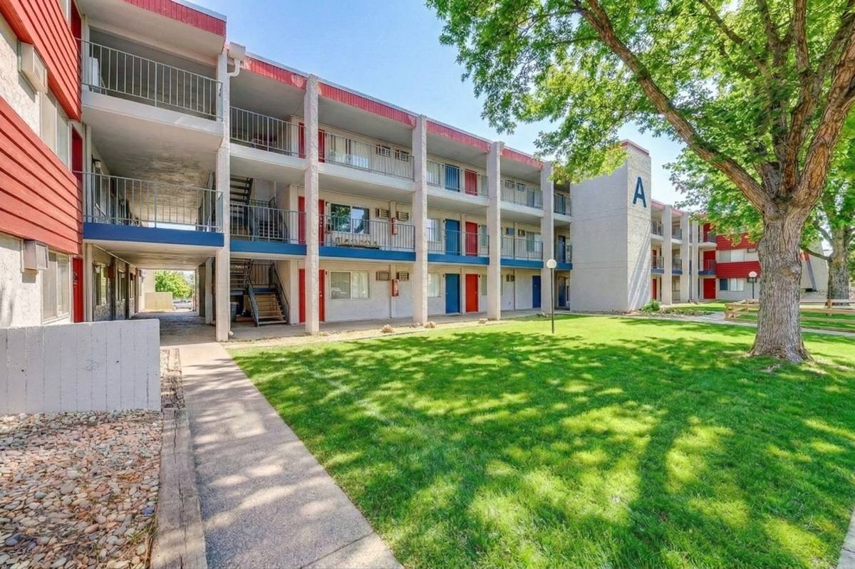 Apartment for rent at 45 Bonnymede Rd #B-206, Pueblo, CO 81001