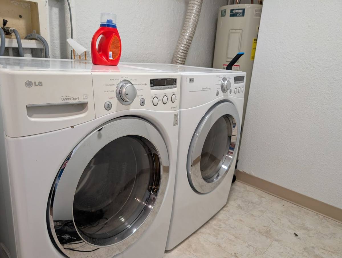 Apartment for rent at 227 17th Ave, Lewiston, ID 83501