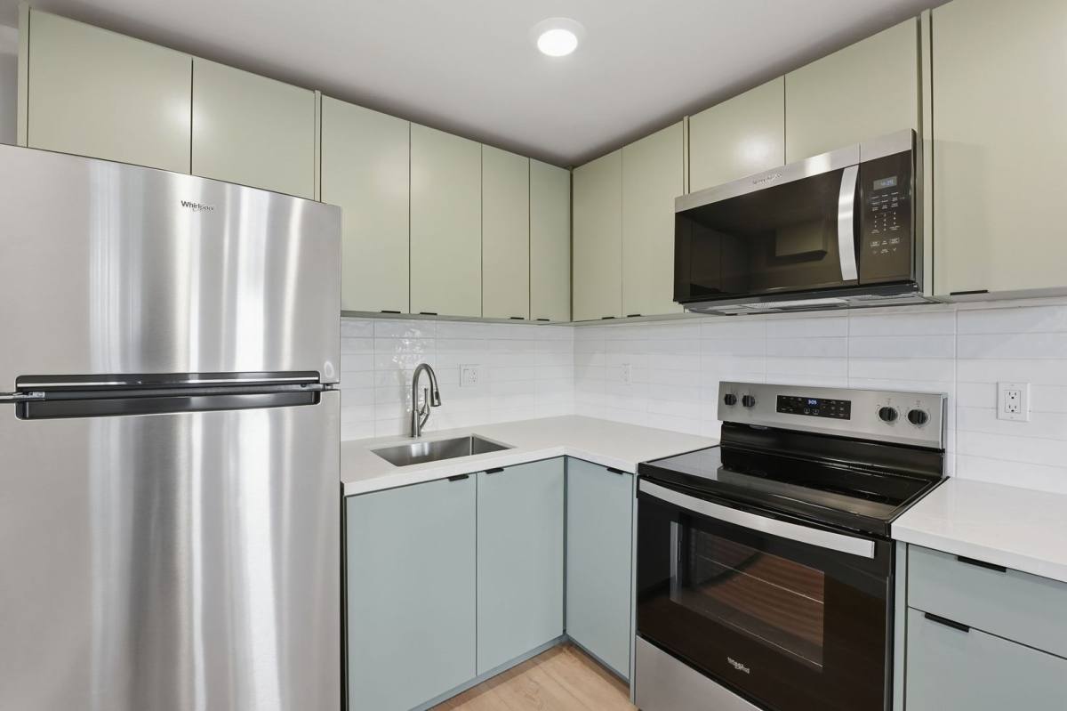 Apartment for rent at 2735 Broadway #5, San Diego, CA 92102