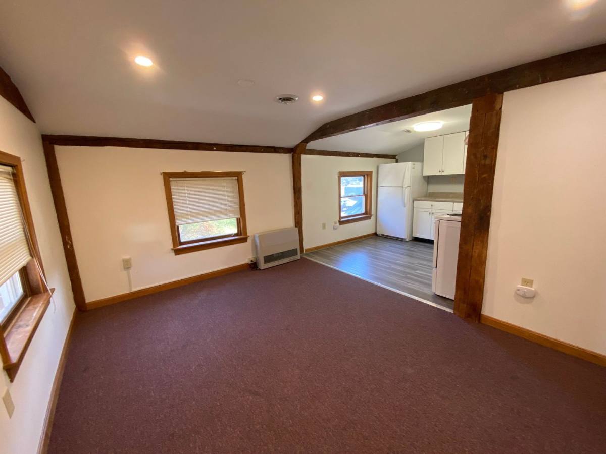 Apartment for rent at 1230 White Mountain Highway 6, Ossipee, NH 03864