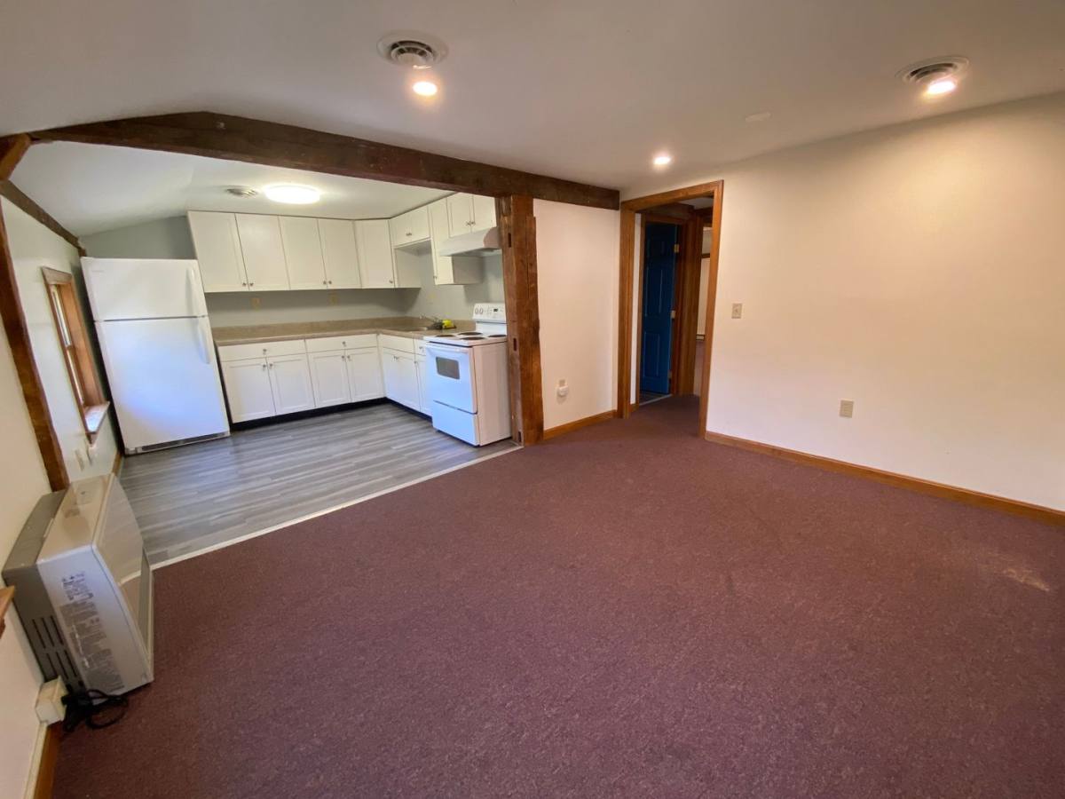 Apartment for rent at 1230 White Mountain Highway 6, Ossipee, NH 03864