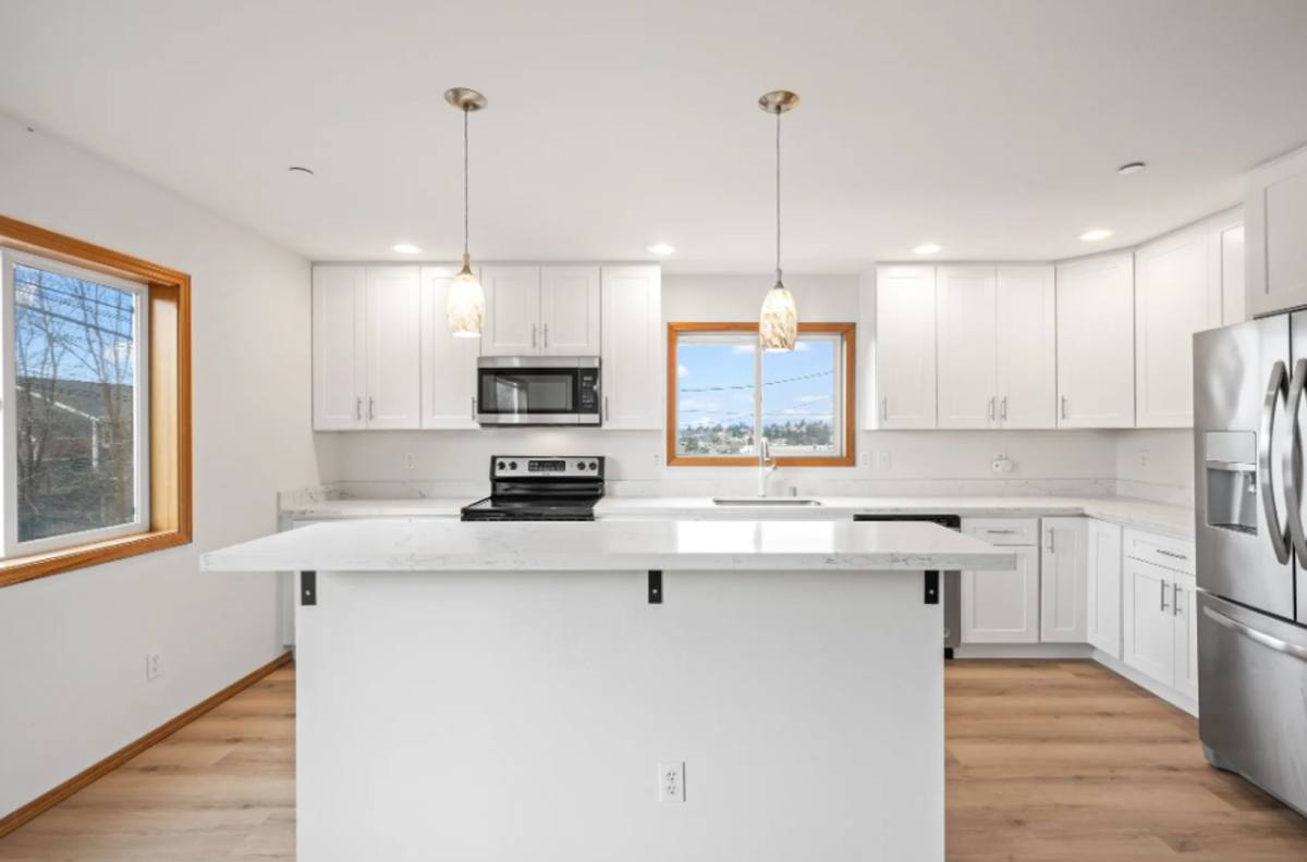 Apartment for rent at 3010 Norton Ave, Everett, WA 98201