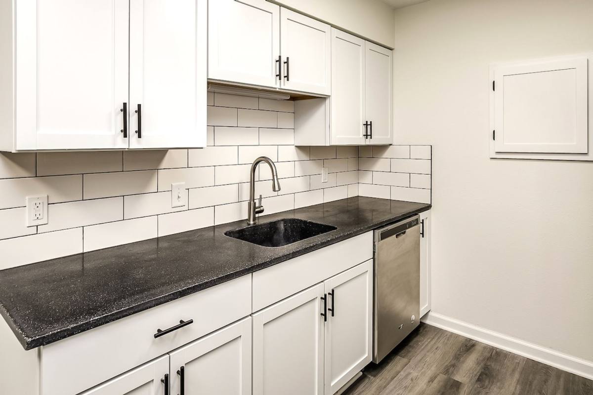 Apartment for rent at 3760 4th Ave, Council Bluffs, IA 51501