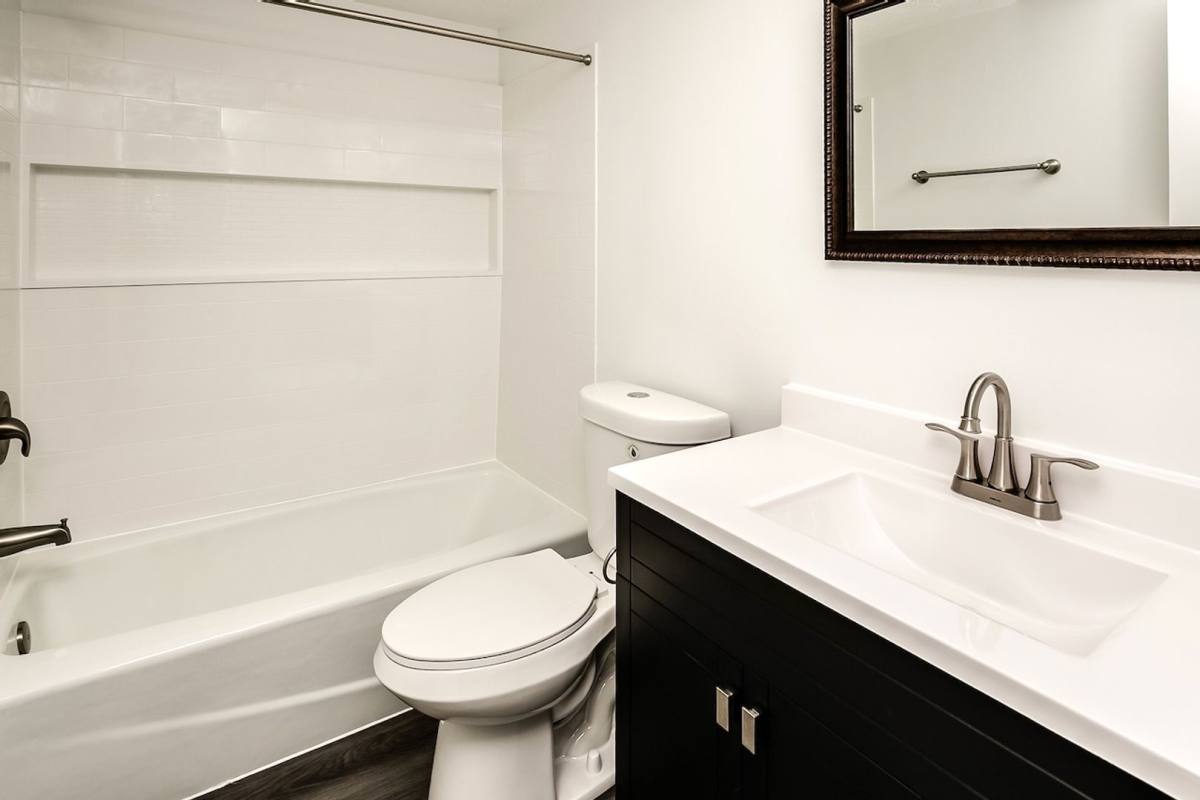 Apartment for rent at 3760 4th Ave, Council Bluffs, IA 51501