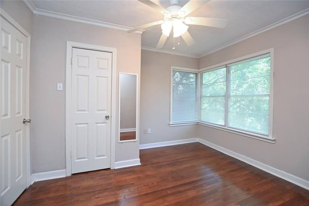 Apartment for rent at 2003 McClendon St, Houston, TX 77030