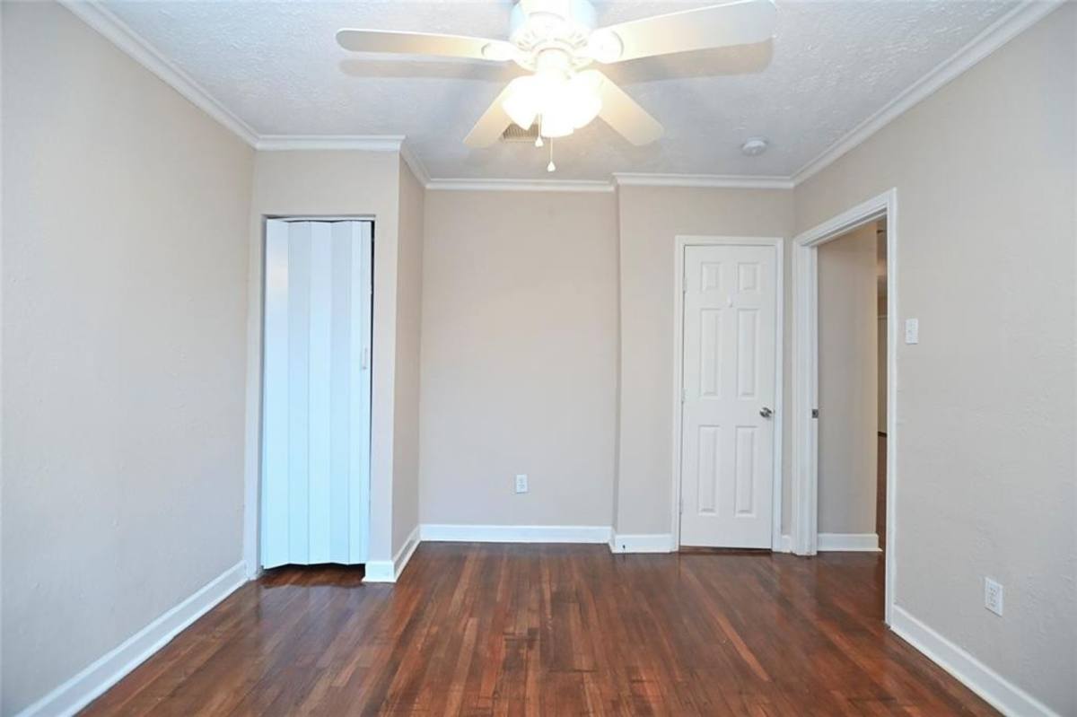 Apartment for rent at 2003 McClendon St, Houston, TX 77030