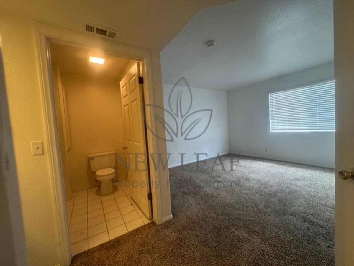 Apartment for rent at 42140 Lyndie Lane, Temecula, CA 92591