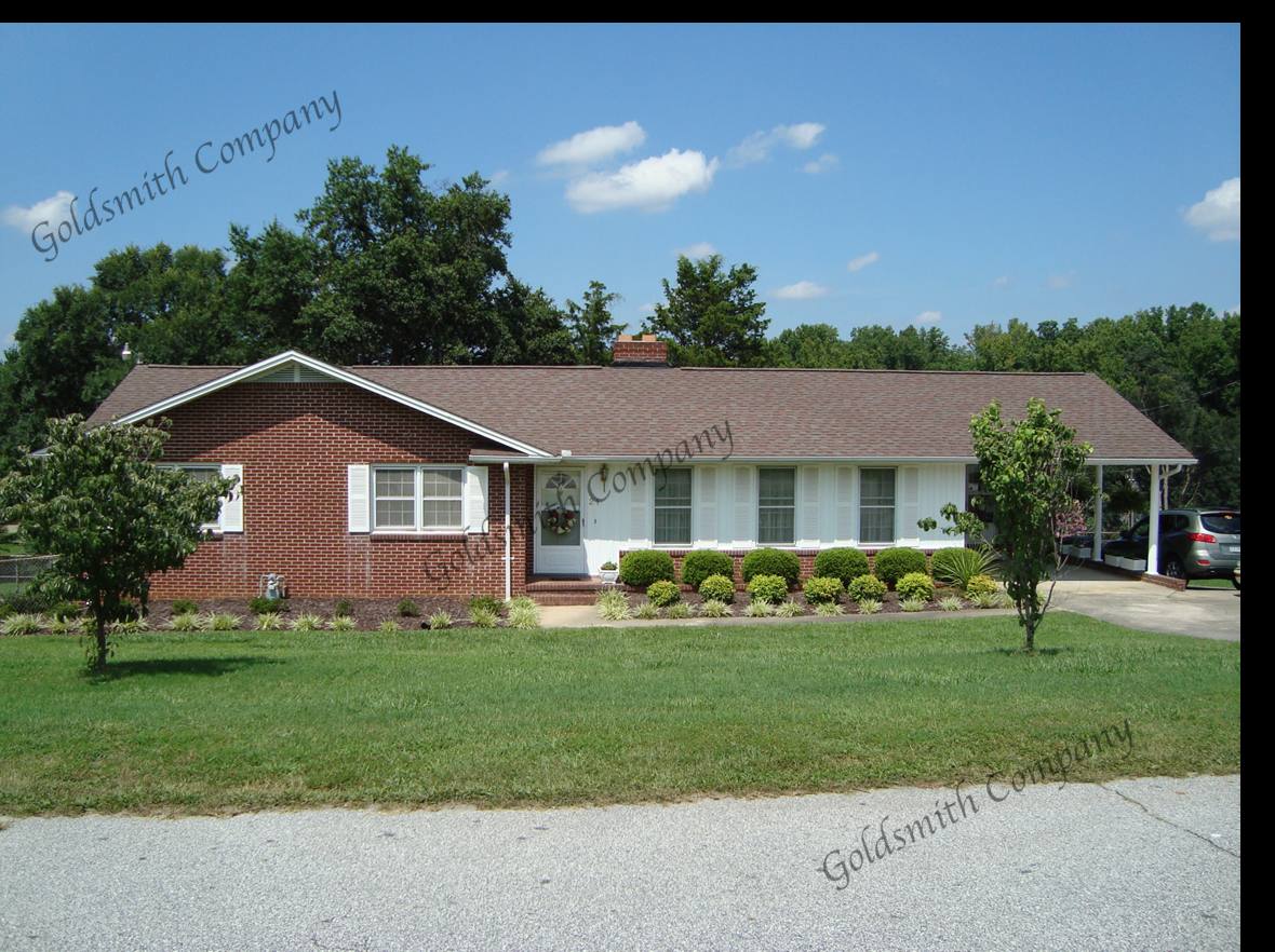 House for rent at 21 Northway Dr, Taylors, SC 29687
