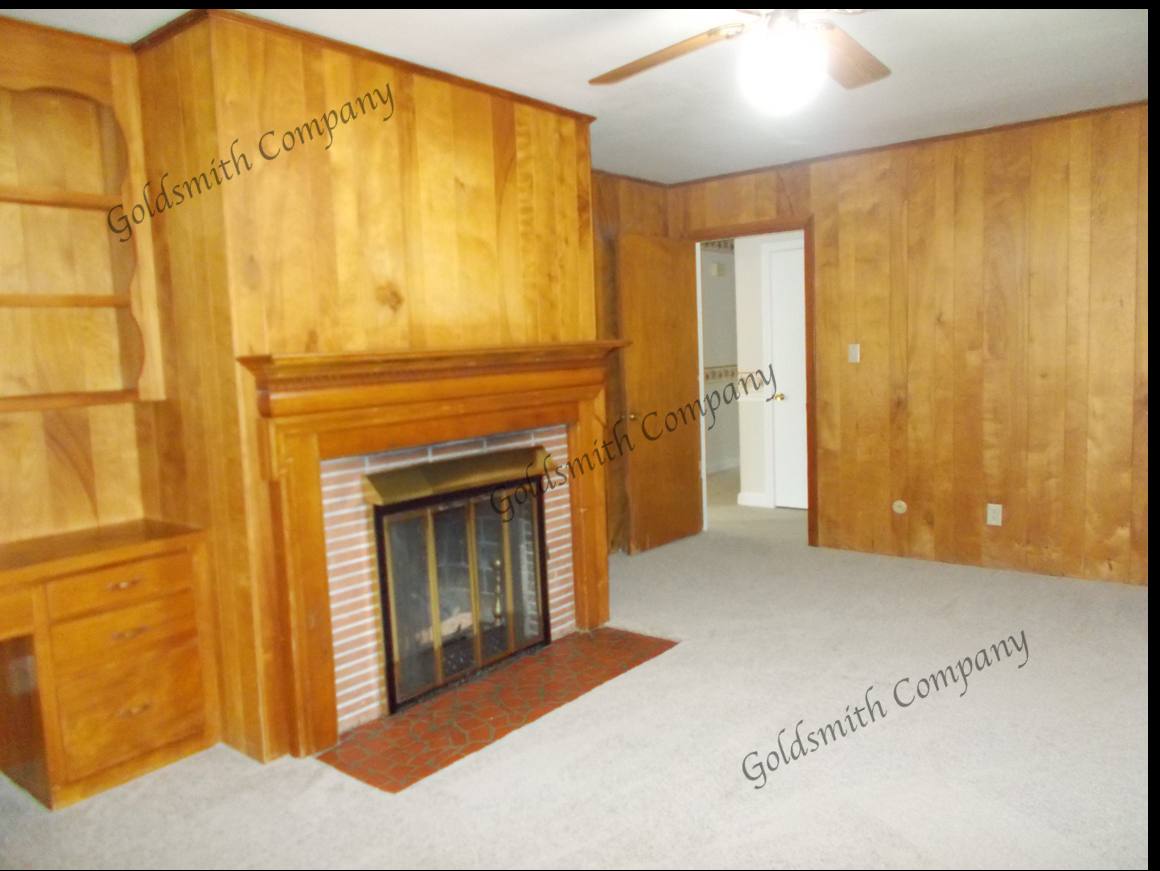 House for rent at 21 Northway Dr, Taylors, SC 29687