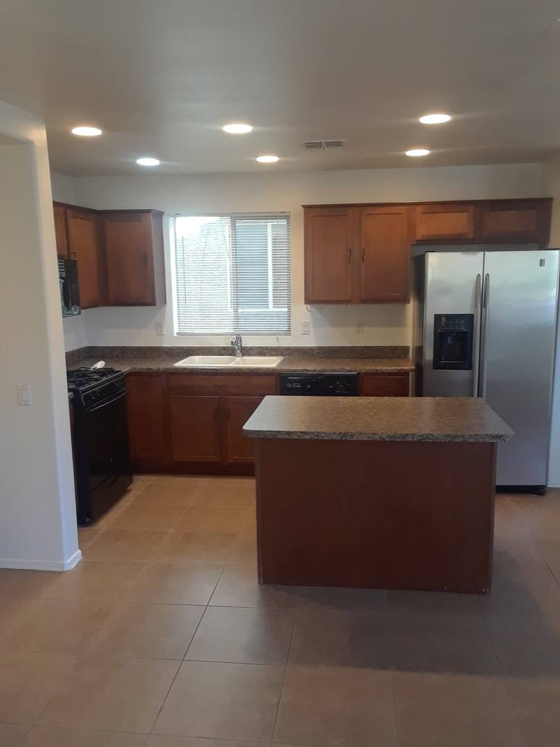 House for rent at 14373 S Camino Vallado, Sahuarita, AZ 85629