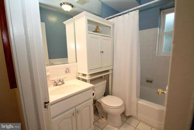 Townhouse for rent at 711 S Columbus St, Alexandria, VA 22314