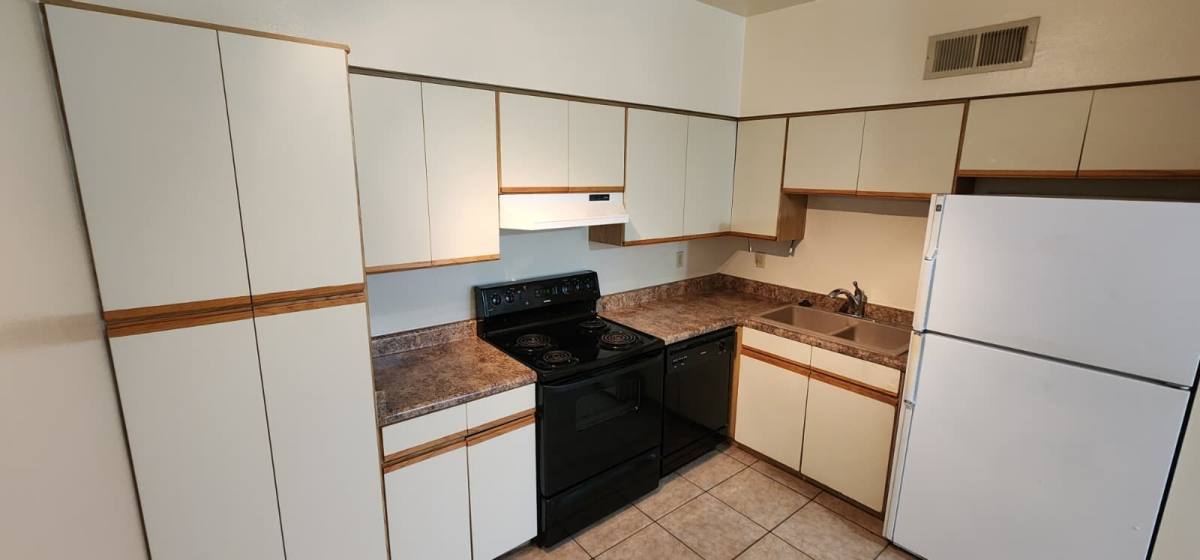 Apartment for rent at 1041 N Mesa Dr #E Frost Circle 424, Mesa, AZ 85201