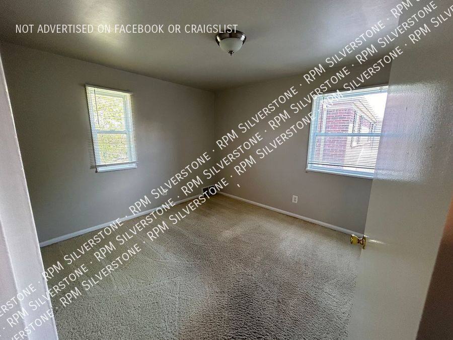 Condo for rent at 3282 Coolidge Highway, Royal Oak, MI 48073