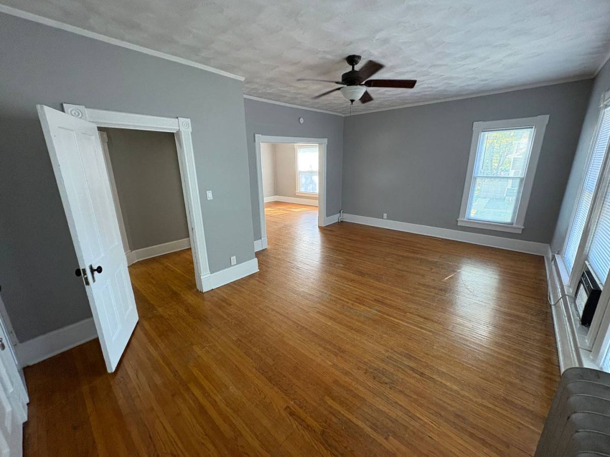 Apartment for rent at 2960 P St, Lincoln, NE 68503