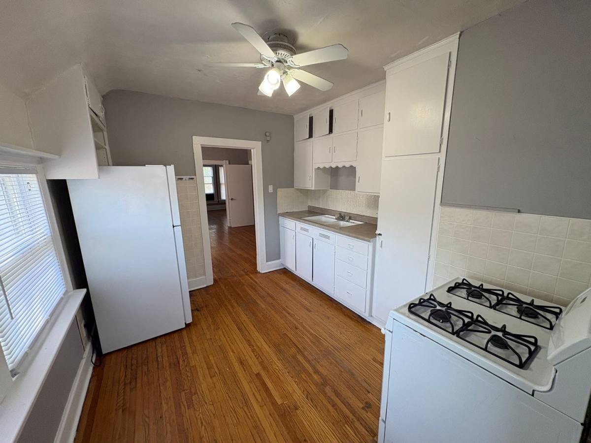 Apartment for rent at 2960 P St, Lincoln, NE 68503