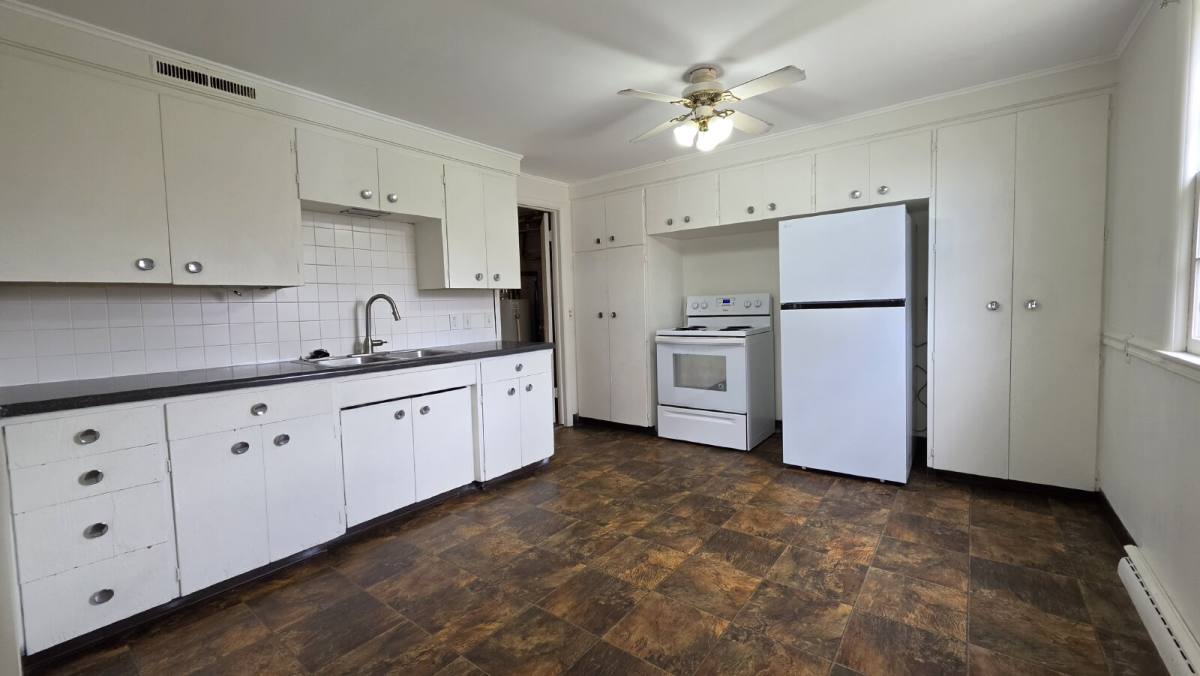 Apartment for rent at 314 Milwaukee St #1, Menasha, WI 54952