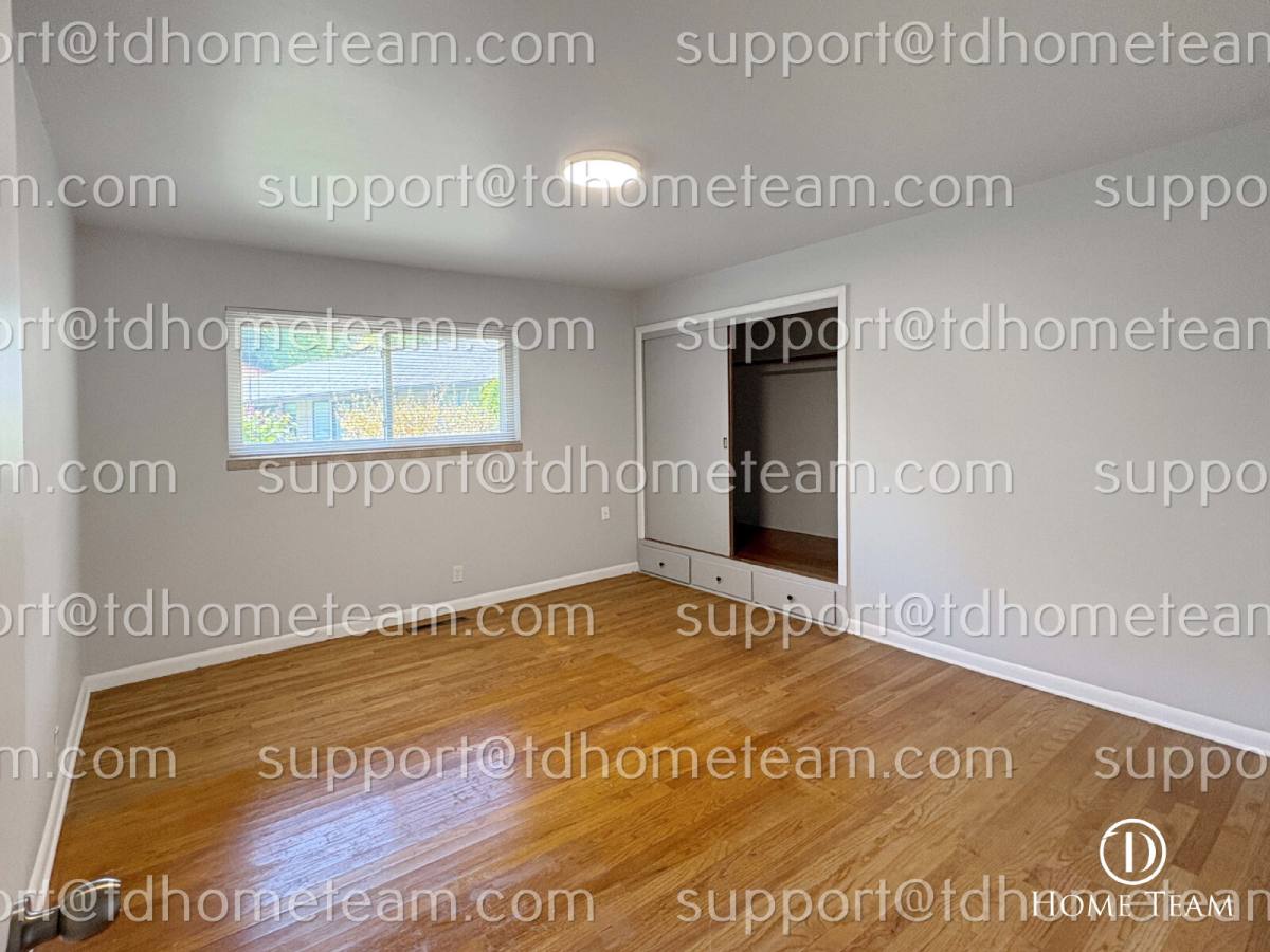 Townhouse for rent at 10228 4th Ave S #A, Seattle, WA 98168