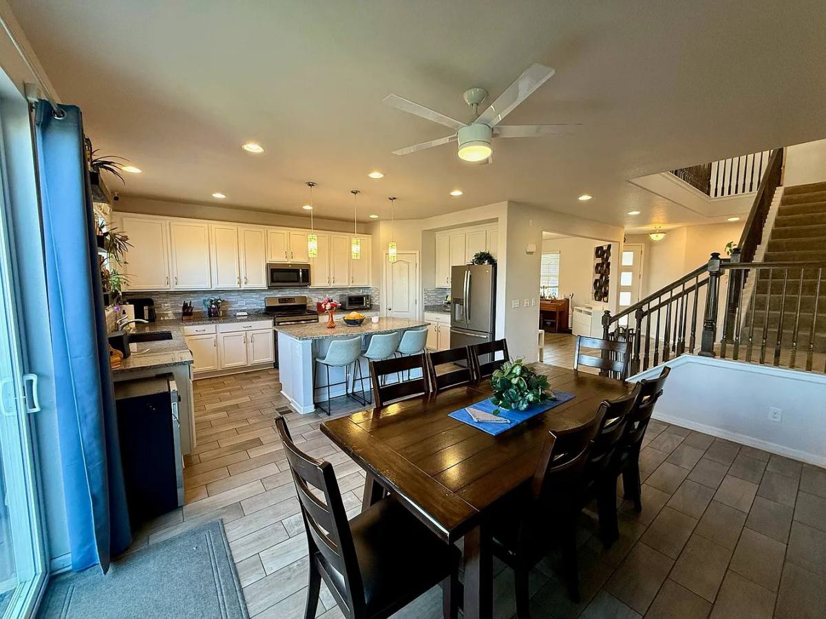 Apartment for rent at 9851 W Rice Ave, Littleton, CO 80123
