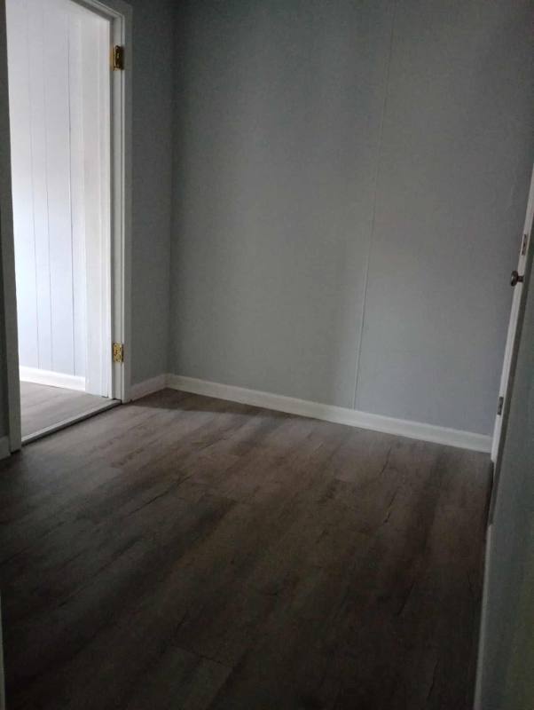 Apartment for rent at 529 N Centre St #REAR, Cumberland, MD 21502