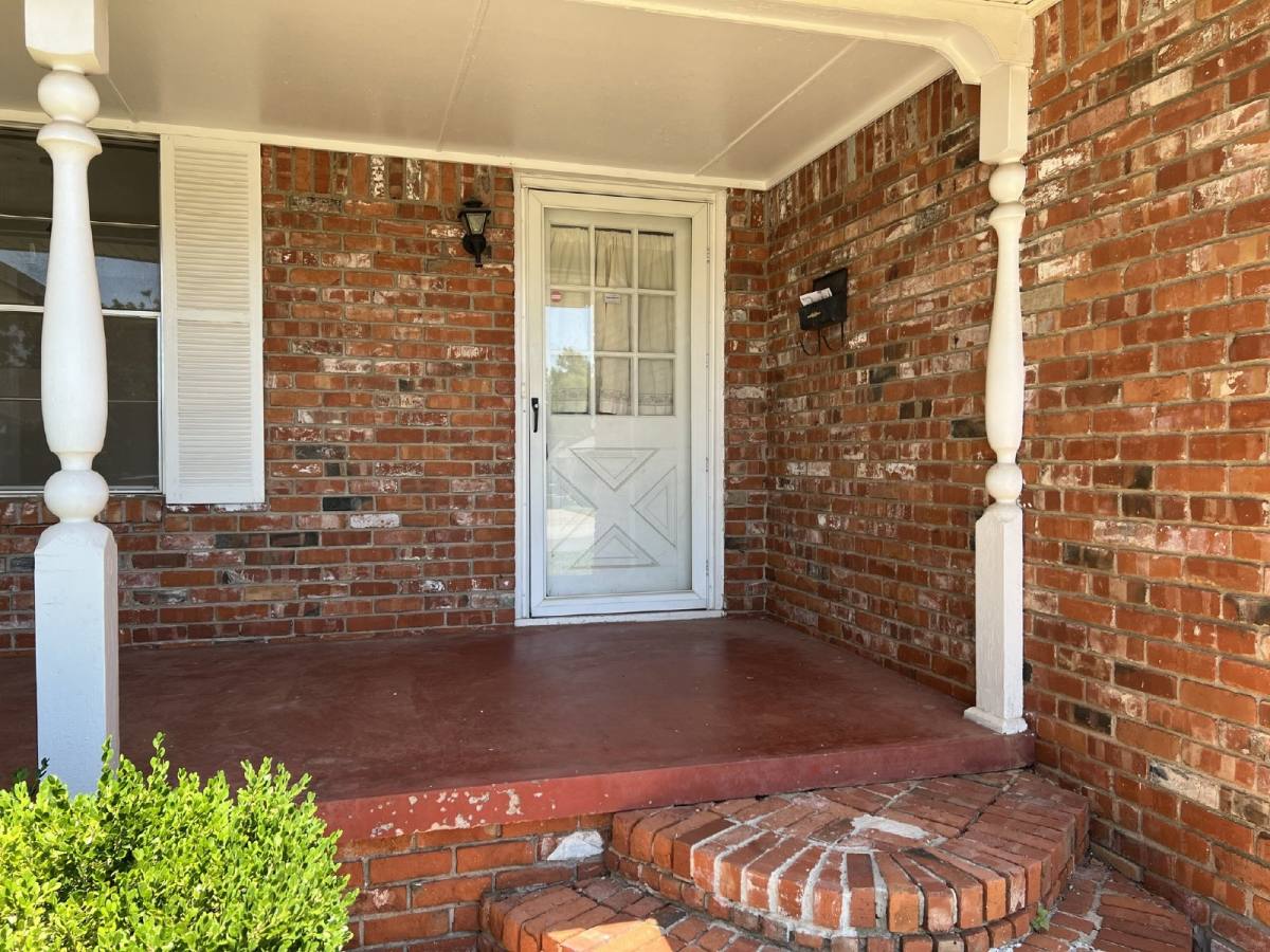 House for rent at 2507 NW 44th St, Oklahoma City, OK 73112