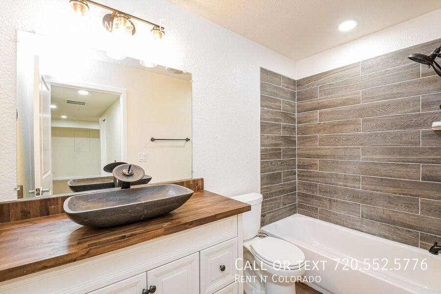 Townhouse for rent at 12884 Jasmine St E, Brighton, CO 80602