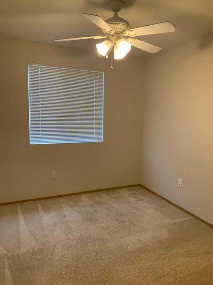 House for rent at 9952 Greenleaf Loop SE, Yelm, WA 98597