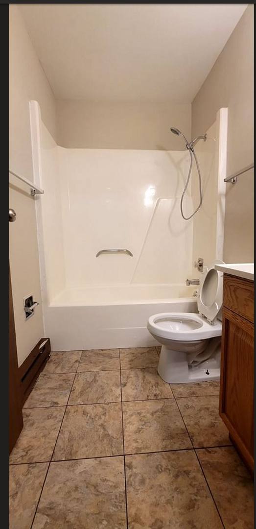 Townhouse for rent at 1300 Sanlor Ave, West Milton, OH 45383