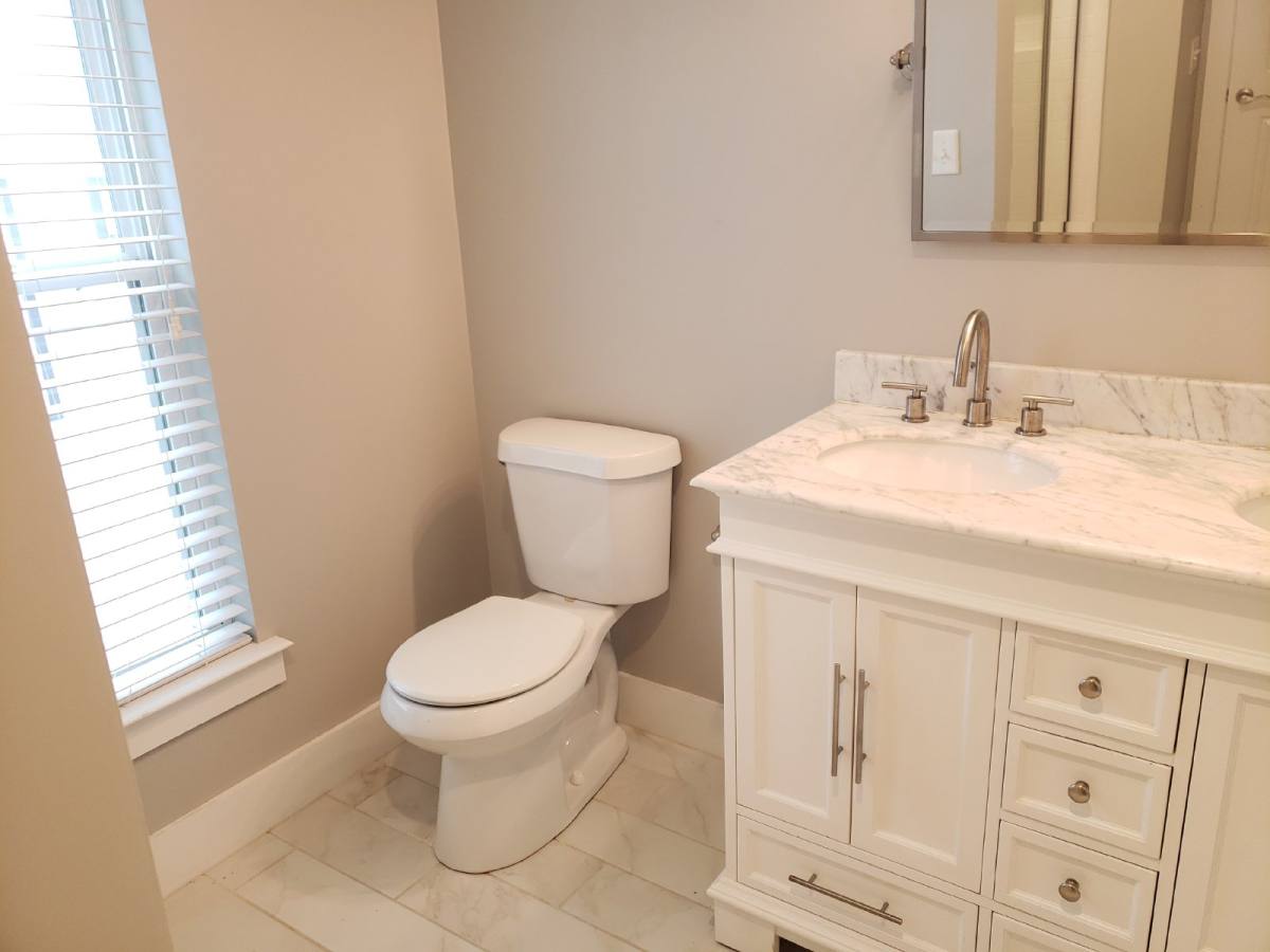 House for rent at 512B Eastboro Dr, Nashville, TN 37209