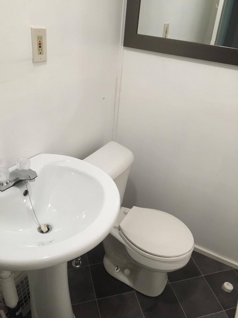 Apartment for rent at 500-502 Delmar Ave, Akron, OH 44310