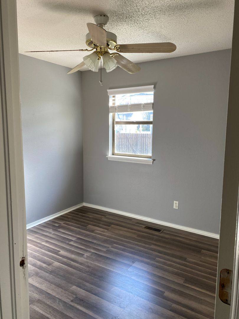 Apartment for rent at 514 W J St, Russellville, AR 72801