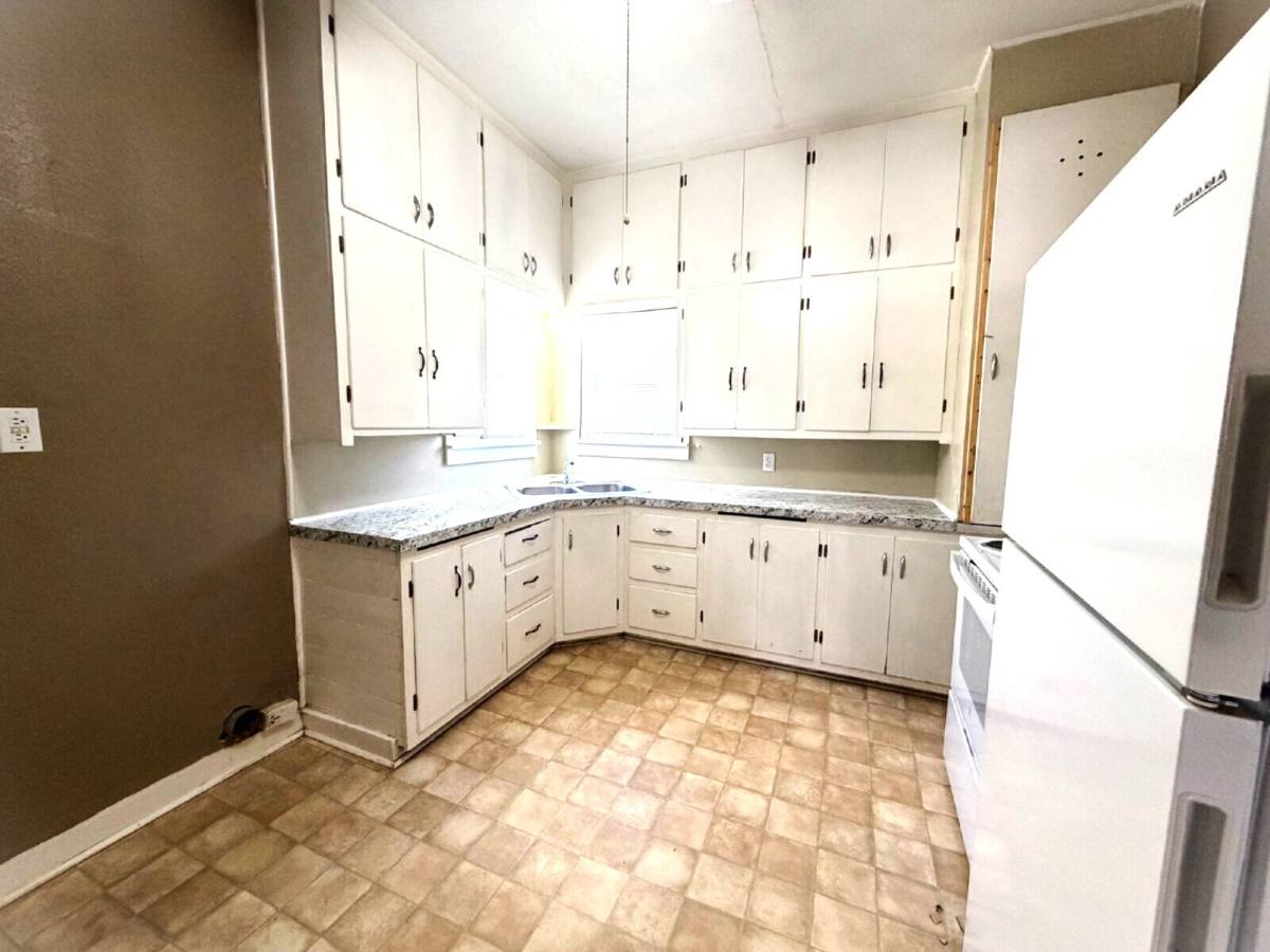 House for rent at 1922 18th St, Lubbock, TX 79401