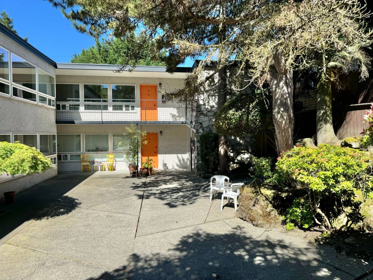 Apartment for rent at 9043 35th Ave SW, Seattle, WA 98126