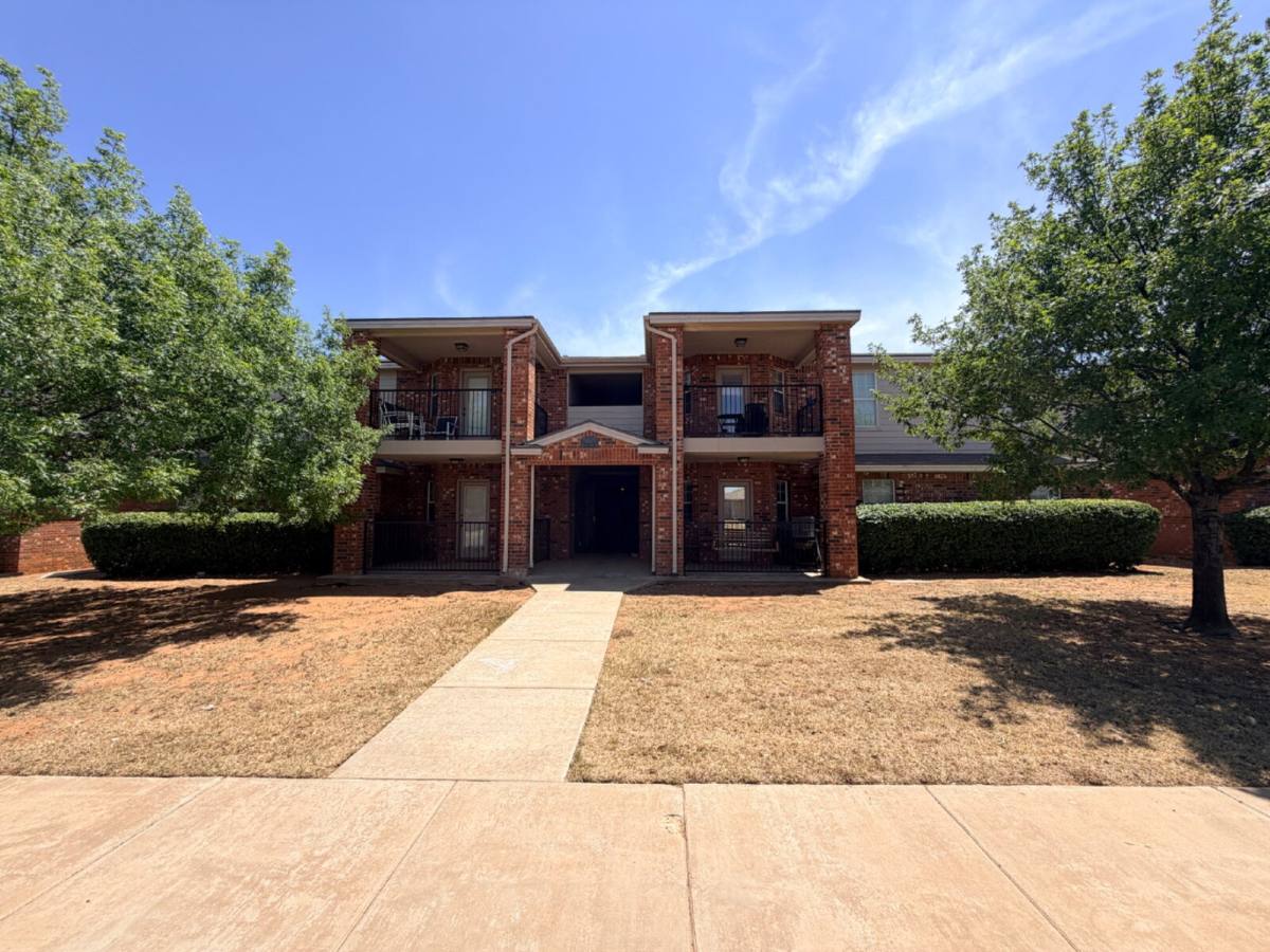Apartment for rent at 5825 6th St #D, Lubbock, TX 79416