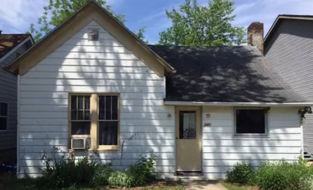 Apartment for rent at 348 S Grant St, Bloomington, IN 47401