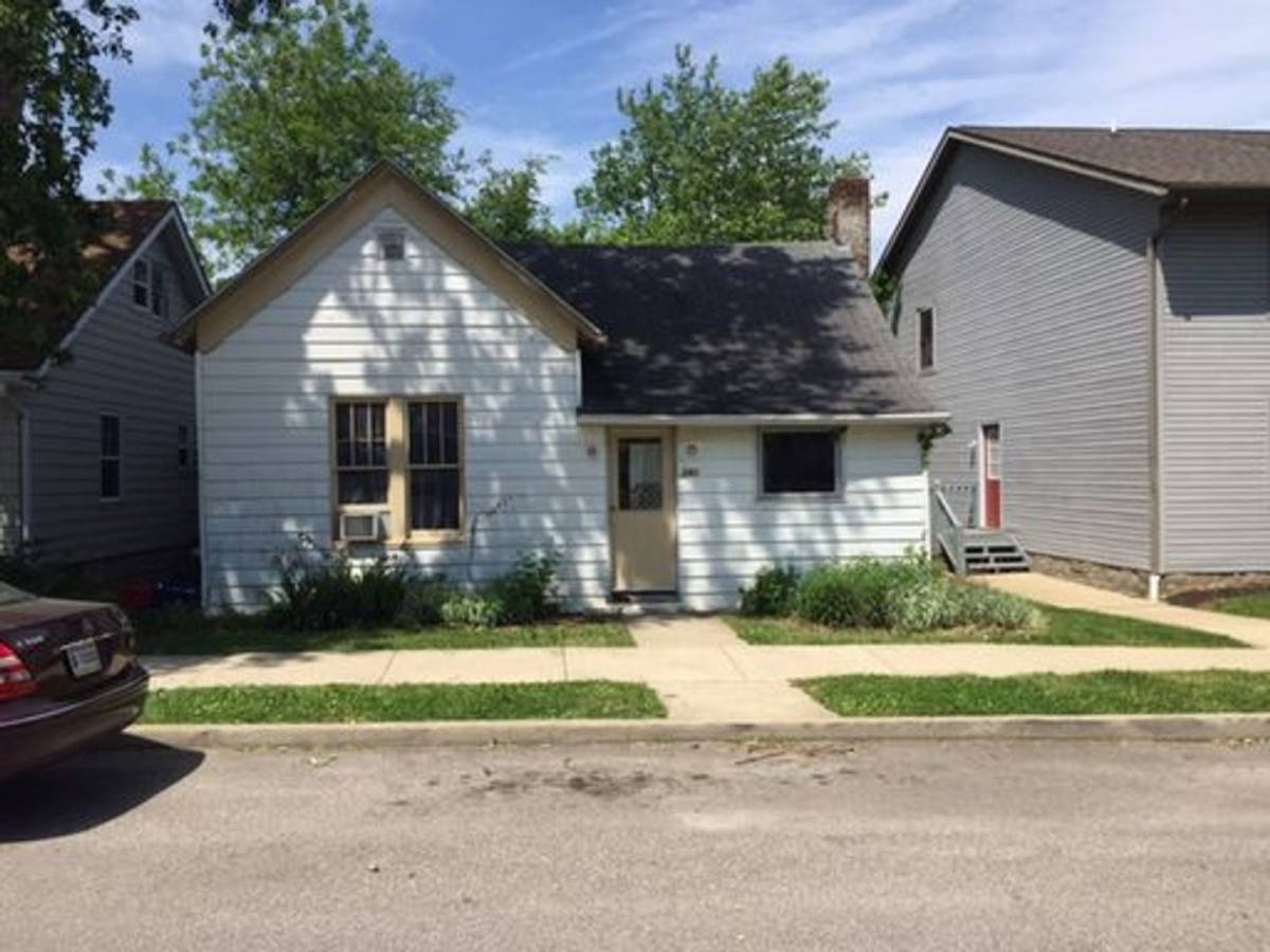 Apartment for rent at 348 S Grant St, Bloomington, IN 47401