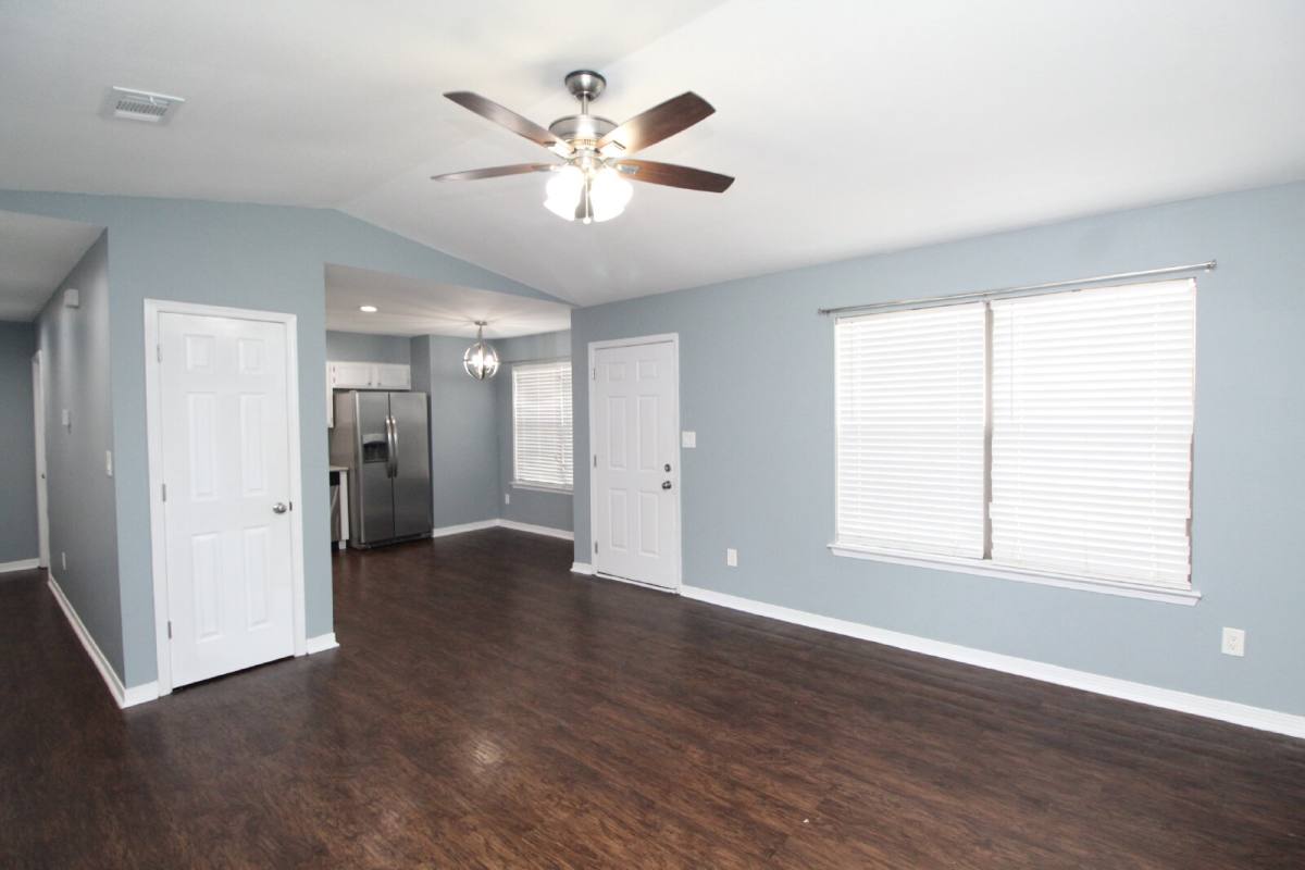 House for rent at 2709 Chicago Court, Pensacola, FL 32526