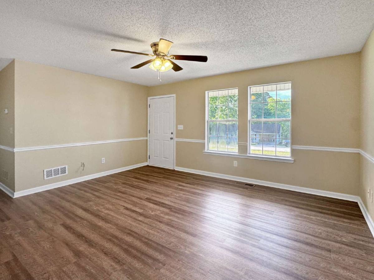 House for rent at 4012 Sutton Rd, Gainesville, GA 30506