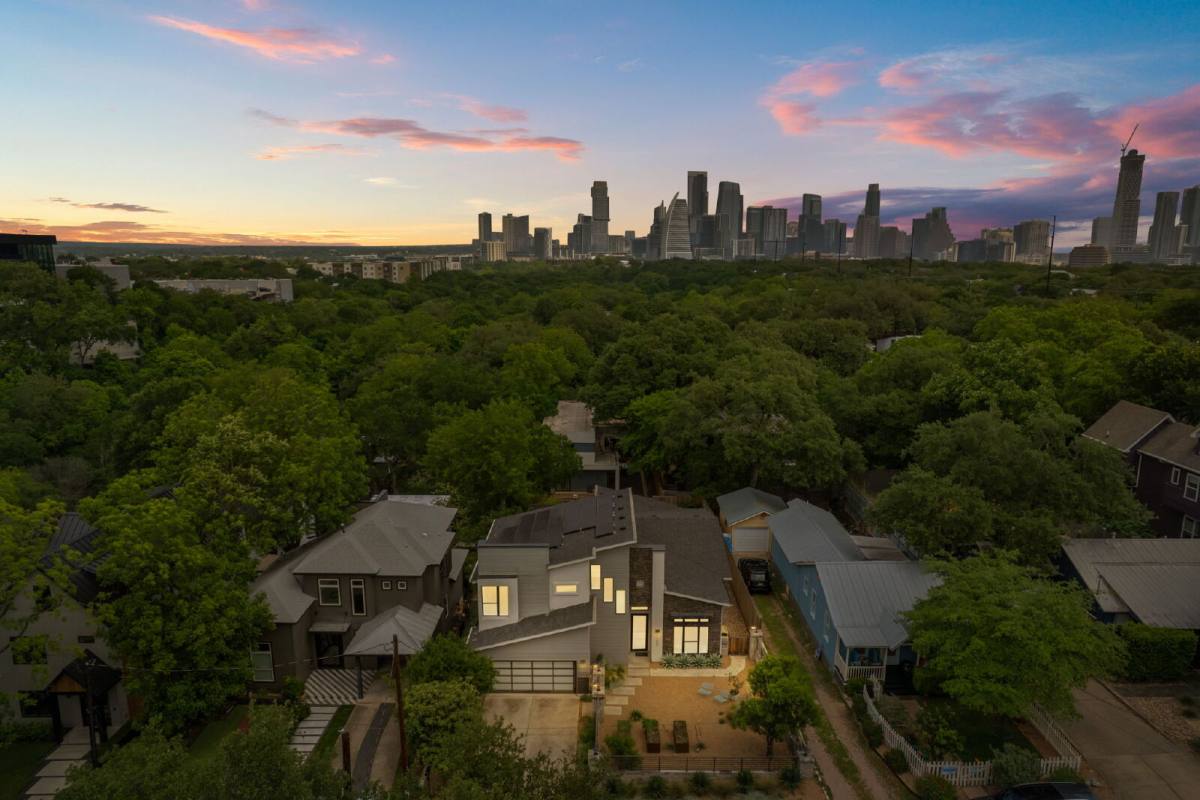 House for rent at 1102 W Monroe St, Austin, TX 78704