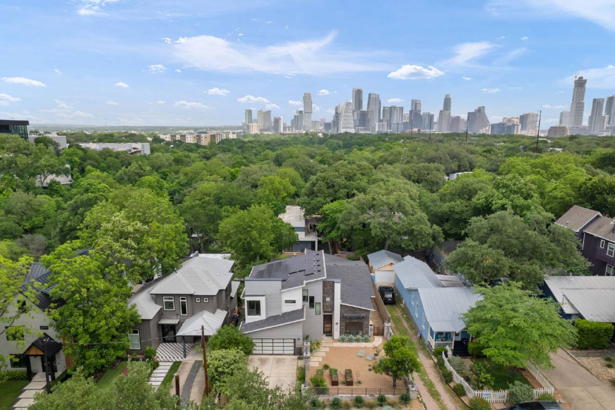 House for rent at 1102 W Monroe St, Austin, TX 78704