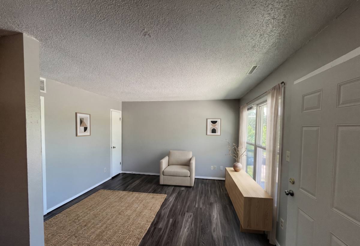 Apartment for rent at 130 Sherwood Court, Waterloo, IA 50701