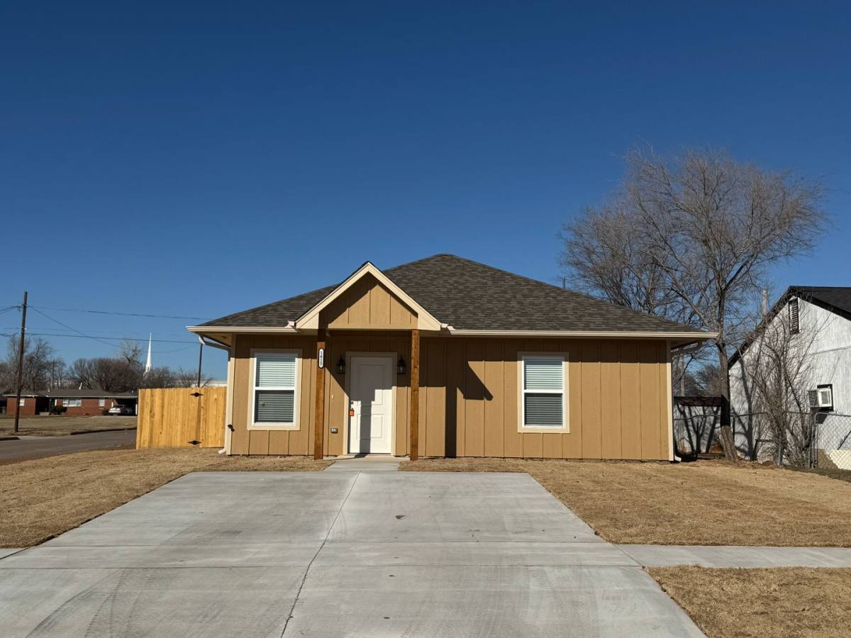 House for rent at 1415 SW Pennsylvania, Lawton, OK 73501