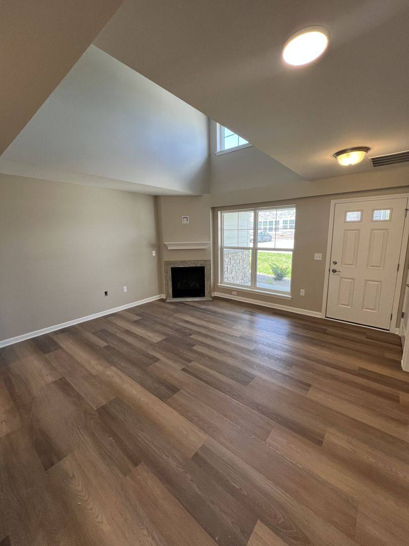 Apartment for rent at 1063 Anchor Ave, West Bend, WI 53095