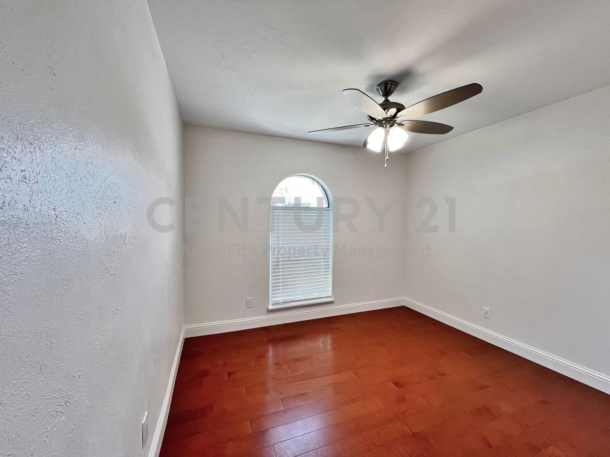 House for rent at 1410 Independence Trail, Grand Prairie, TX 75052