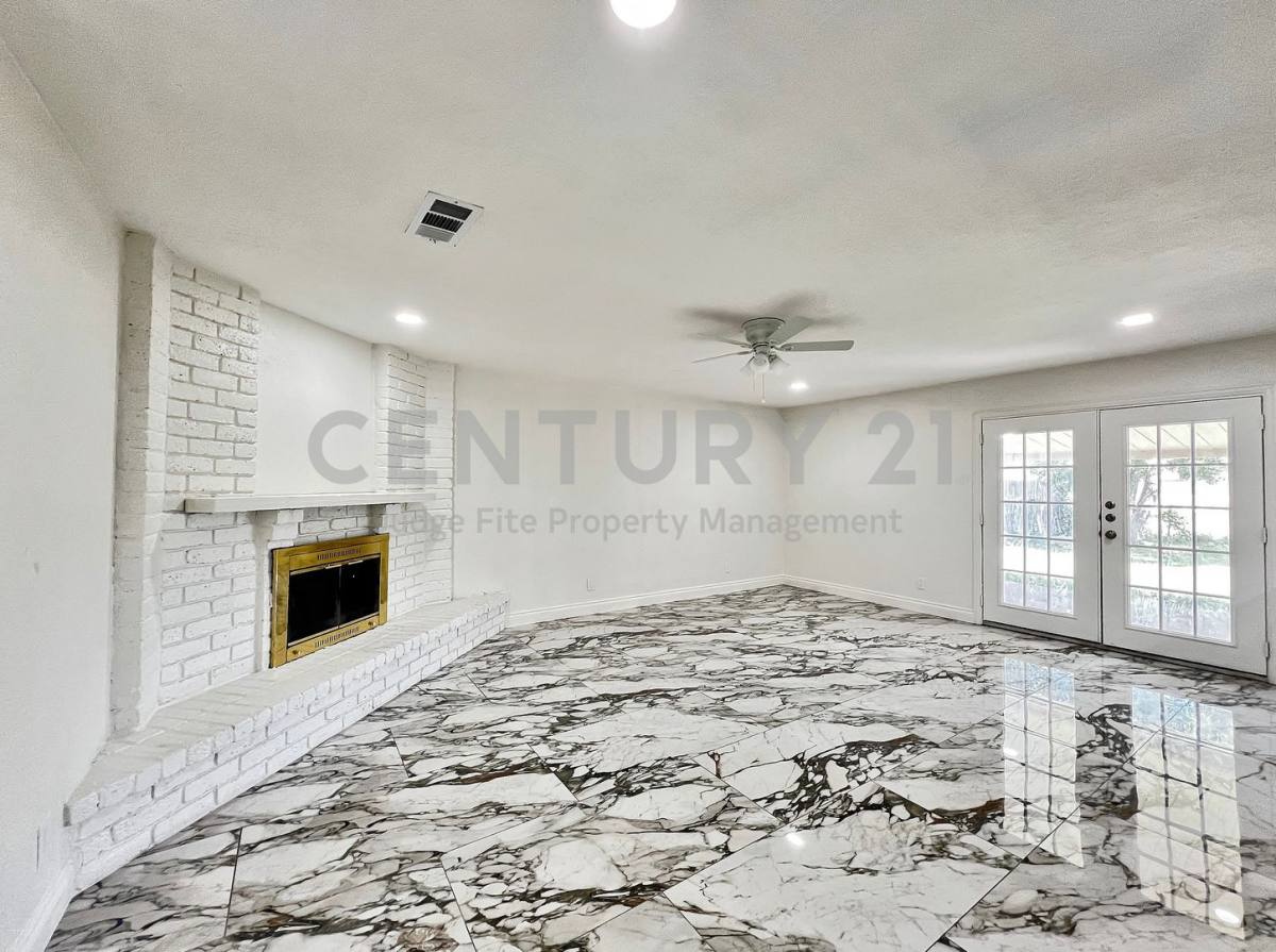 House for rent at 1410 Independence Trail, Grand Prairie, TX 75052