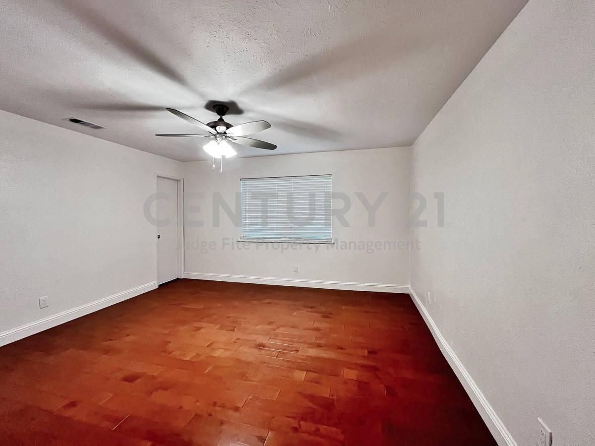 House for rent at 1410 Independence Trail, Grand Prairie, TX 75052