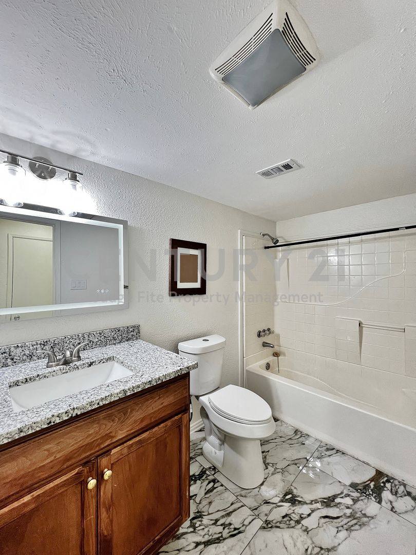 House for rent at 1410 Independence Trail, Grand Prairie, TX 75052