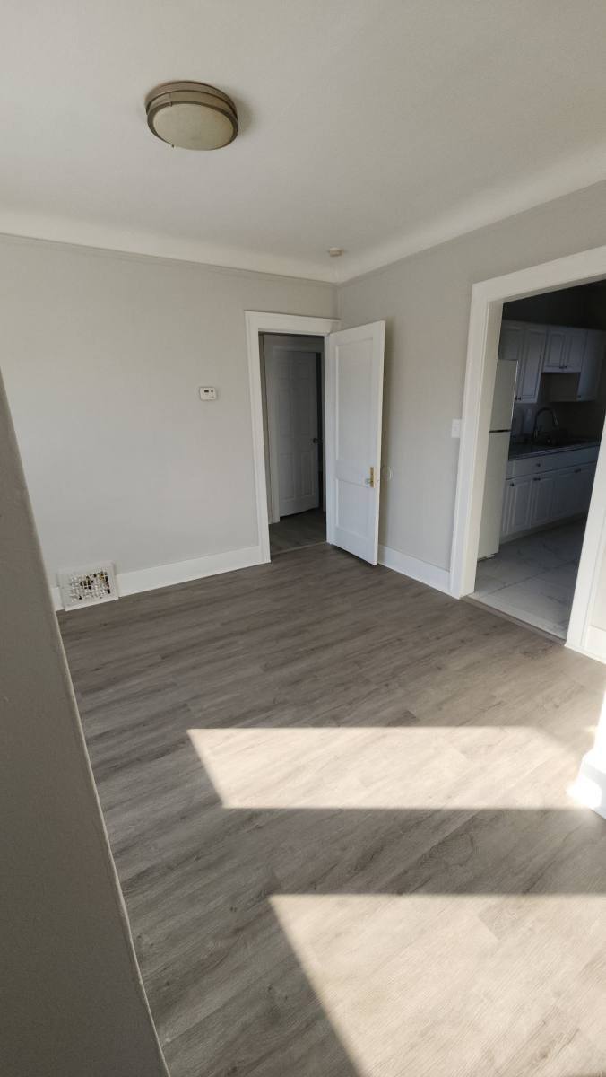 Apartment for rent at 7005 Orchard Ave, Dearborn, MI 48126